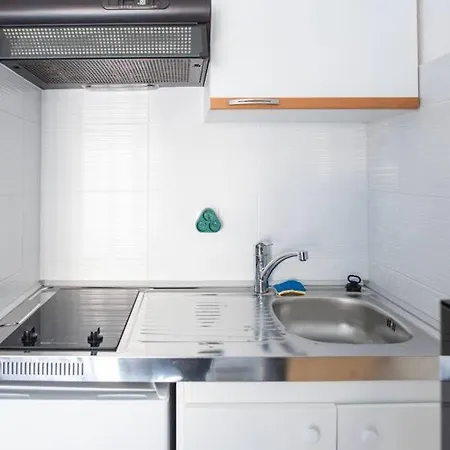 Apartment La Cachette 41